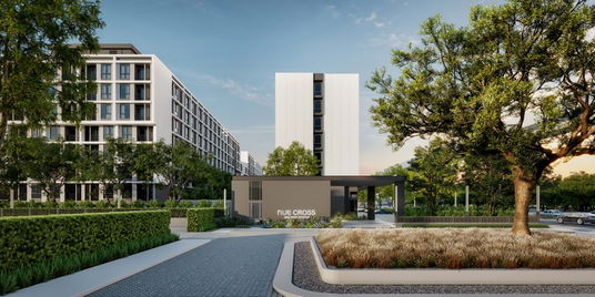 Nue Cross Khu Khot Station