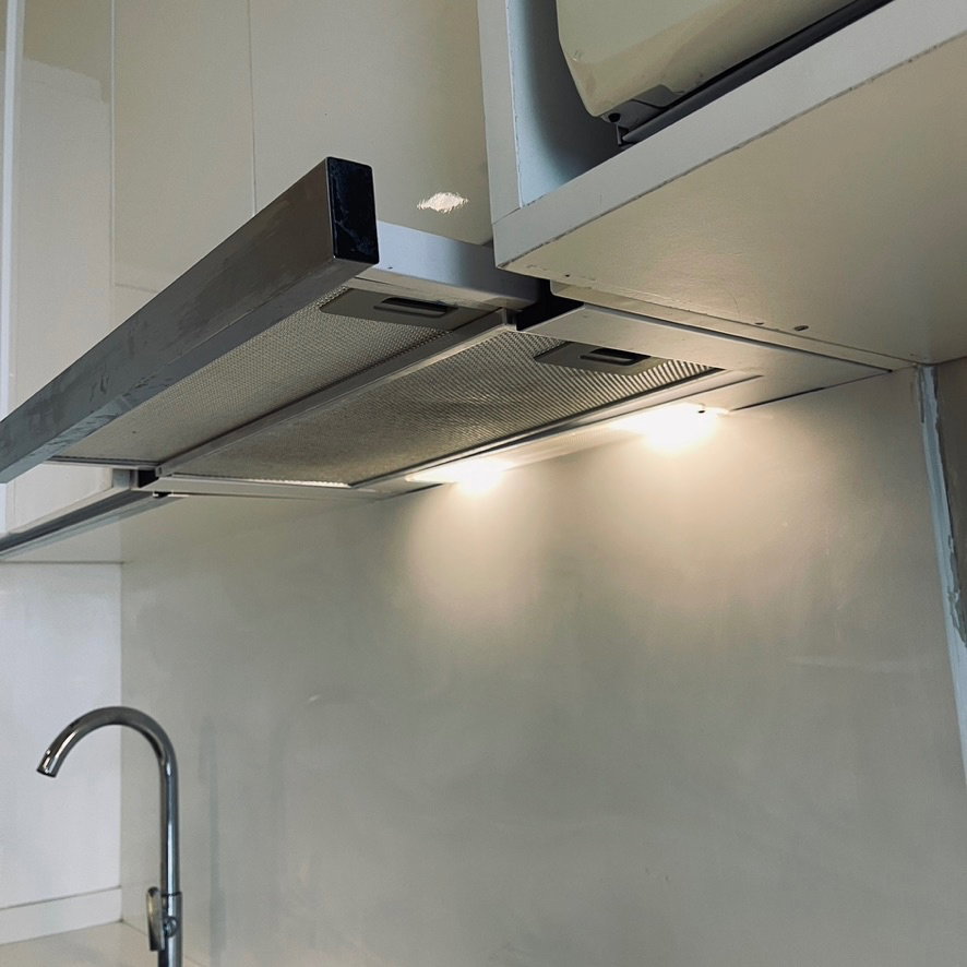 picture NEWLY RENOVATED JAPANDI STYLE APARTMENT WITH DISHWASHER - 49/51