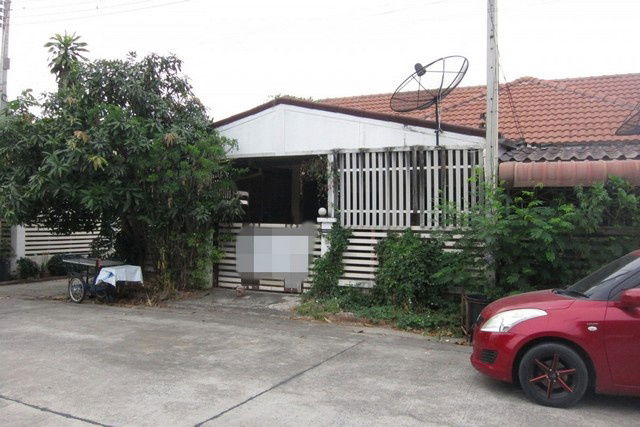 picture FOR SALE TOWNHOUSE PROPERTY 1750000 BAHT. - 2/8