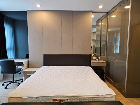 Ideo Q Chula - Samyan【𝐑𝐄𝐍𝐓】🔥ห้องสไตล์โมเดิร์น ชั้นวางของเพียบ วิวชั้นสูง ส่วนกลางมีลานดูหนัง ใกล้ห้างดังสามย่าน🔥 ติดต่อไลน์ไอดี: @hacondo