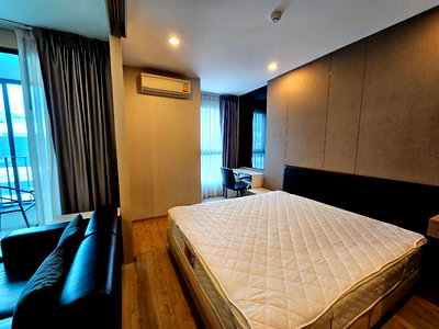 Condos for rent : Ideo Q Chula - Samyan【𝐑𝐄𝐍𝐓】🔥Modern room high-class views have a movie courtyard. Near the famous Sam Yan mall🔥 Contact Line ID: @hacondo