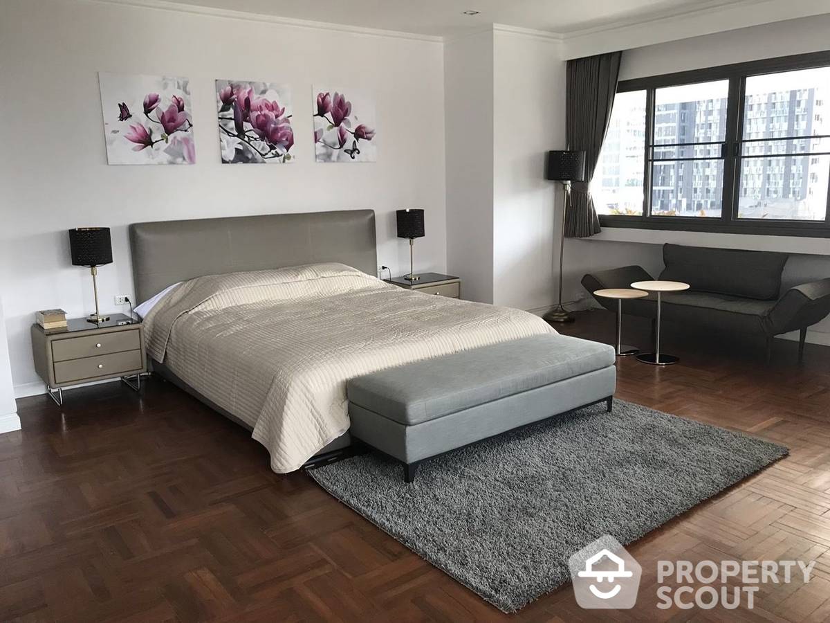picture 3-BR Condo at Tower Park near ARL Makkasan (ID 1177218) - 12/21