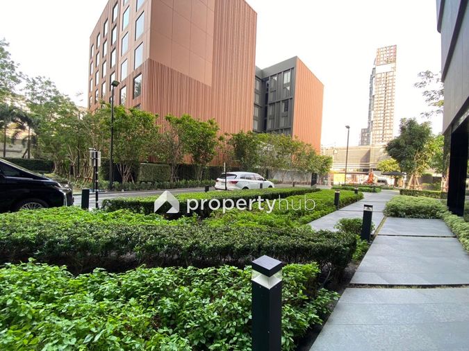 IDEO Q Sukhumvit 36