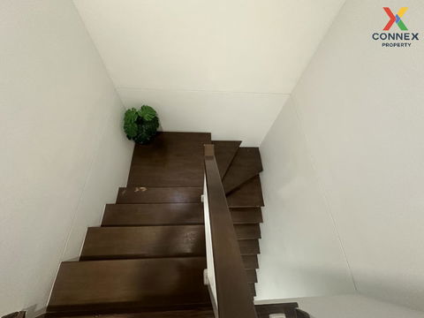 For Sale Townhouse/Townhome  , The Connect Suvarnabhumi 2 , corner unit , Racha Thewa , Bang Phli , Samut Prakarn , CX-92803 ✅ Live chat with us ADD LINE @connexproperty ✅ 