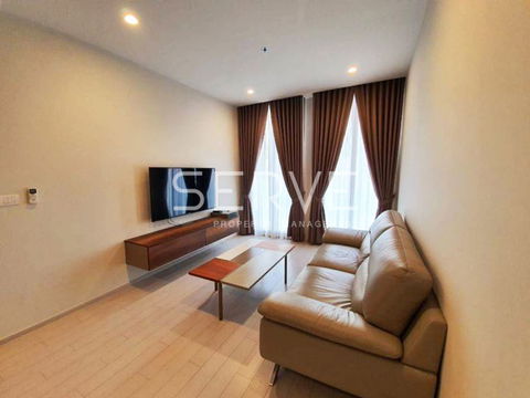 Best view & Best Location 2 Beds Combine Super High Fl. 35+ Perfect Location Next to BTS Phloen Chit-Noble Ploenchit
