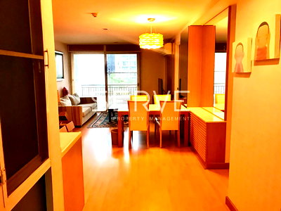 Condos for rent : Nice Room & Good Location 2 Bed with Bathtub  BTS Ekkamai -The Bangkok Sukhumvit 61
