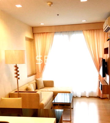 Condos for sale : 1 Bed with Bathtub 45.20 sq.m. Good Location BTS Saphan Taksin station 340 m. / For Sale-Rhythm Sathorn