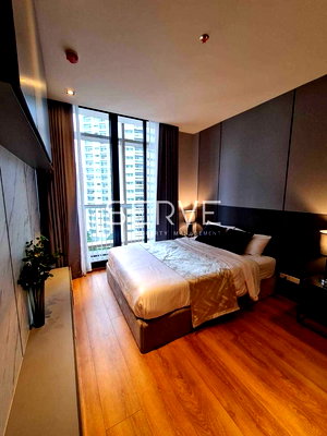 ขายคอนโด : Good Deal - Corner 1 Bd. Unit at Park 24 Phrom Phong-Park 24