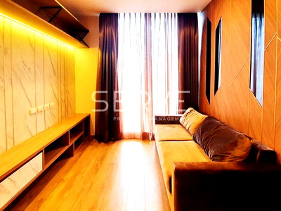 ขายคอนโด : Modern Style 1 Bed with Bathtub Close to BTS Phrom Phong and The Emporium / For Rent & For Sale-Noble BE33