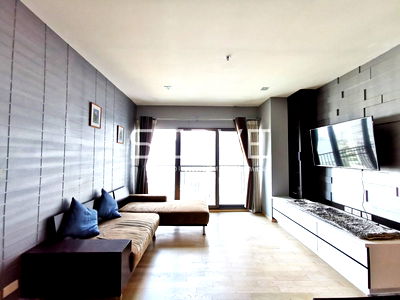 Condos for sale : 2 Beds 2 Baths with Bathtub High Fl. 25+ Perfect Location BTS Thong Lo / Condo For Rent-Noble Remix