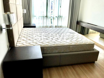 Condos for rent : Large Room 1 Bed 1 Bath Condo in Asok Area  Near BTS  & MRT-Voque Sukhumvit 16