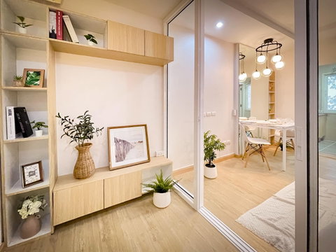 condo for rent at Happy Condo Ratchada 18 near BTS 
