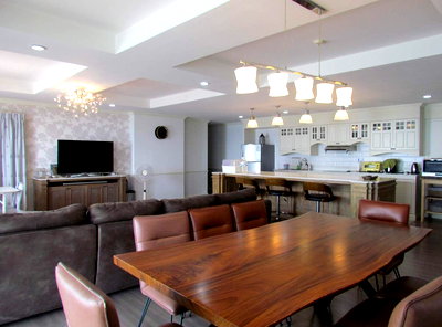 Condos for rent Tesco Lotus North Pattaya : Condo for rent, Park Beach Condominium, 4 bedrooms, 242 sq m (S03-1712)