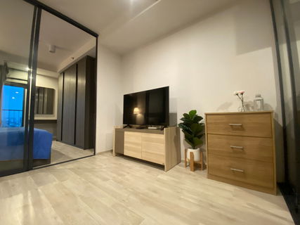 (Owner selling) Condo for sale, 1 bedroom, ready to move in, Ideo Sutthisan-Ratchada project. Sold with all furniture