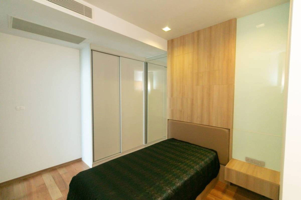 รูป for rent Condo Hyde Sukhumvit 13 middle floor good view (S03-1690) - รูปที่ 33/38