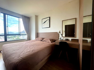 Condos for rent Robinson Sriracha : The Sky Condo Sriracha Condo near Assumption College Sriracha only 5 minutes