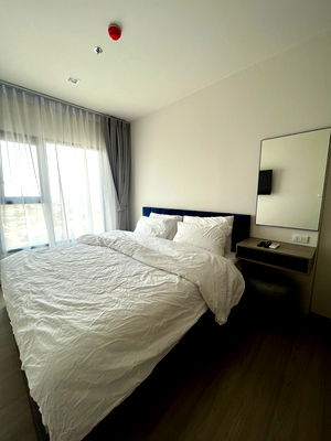 Condos for rent Bangkok : For rent : The Base Phetchaburi - Thonglor 🌟 2 Bedrooms 1 Bathroom,  Living Room, Kitchen , Balcony. 27,000 Baht/ Month 