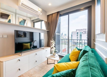 รูปภาพ M Thonglor. 2bed 58sqm. Pets ok! Line id: @pfagent