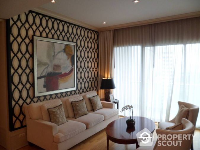 คอนโด 3-ห้องนอน ที่ มิลเลนเนียม เรสซิเด้นส์ แอท สุขุมวิท คอนโดมิเนียม ใกล้ BTS พร้อมพงษ์ (ID 565360)