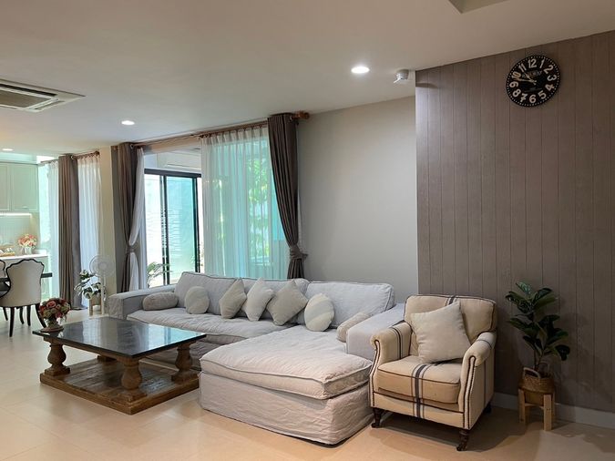 4-bed house for sale, 390 sqm, 46 sq wah, Phaya Thai
