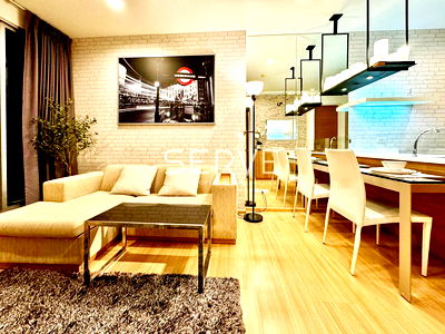 คอนโดให้เช่า : 1 นอน มีอ่าง ห้องแต่งสวยๆ ชั้นสูงนั่งดูวิวสวยๆ ชั้น 30+ บนทำเลดี ใกล้ BTS อ่อนนุช 200 ม. ที่คอนโด Rhythm Sukhumvit 50 / ให้เช่าคอนโด