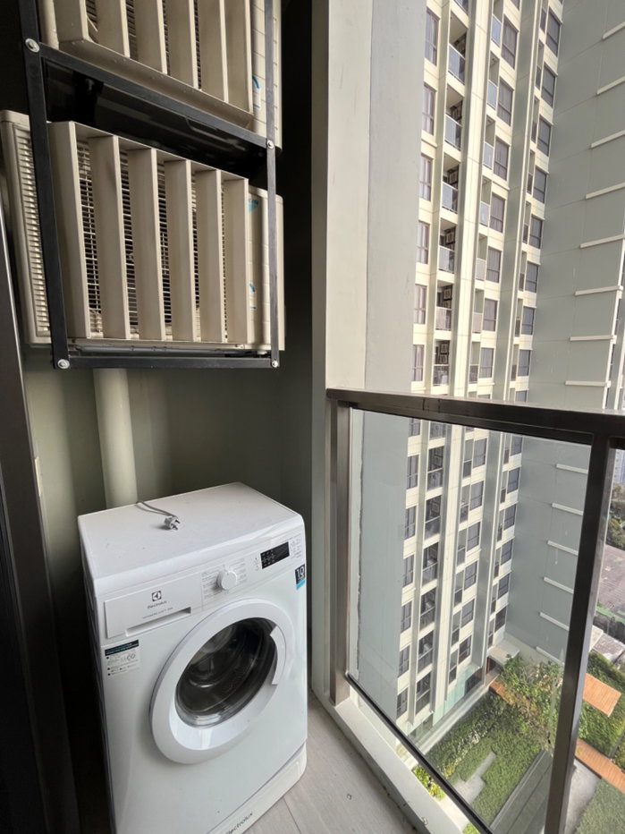 รูป ชั้น 16 วิวเมืองศรีราชาเห็นภูเขา ขนาด 35 ตรม. เฟอร์นิเจอร์/เครื่องใช้ไฟฟ้าครบ มีบริการทำความสะอาด 2 ครั้ง/สัปดาห์ 🔥สนใจห้องต่อรองราคาได้🔥 - รูปที่ 12/13