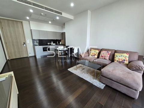 Luxury Room 1 Bed with Bathtub Hight Fl. 20+ Good Location For Rent & Sell BTS Phrom Phong-The XXXIX by Sansiri