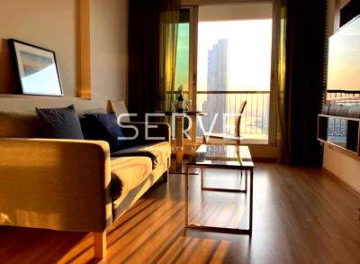 Condos for rent : River View - Corner Room 1 Bed Super High Fl. 35+ Close to BTS Saphan Taksin 340 m. at Rhythm Sathorn Condo  / For Rent