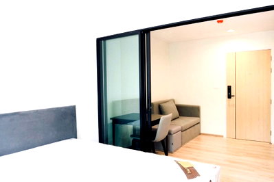 คอนโดให้เช่า : ให้เช่าคอนโด Rise Rama 9 (ไรส์ พระราม 9) 1ห้องนอน แต่งครบพร้อมอยู่ Fully Furnished, Line ID: @ppagent