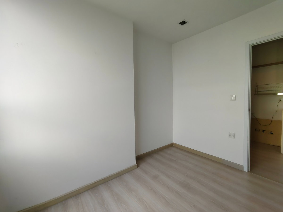 picture For rent skyline Rattanathibet close to MRT Nonthaburi Intersection 1 - 8/11