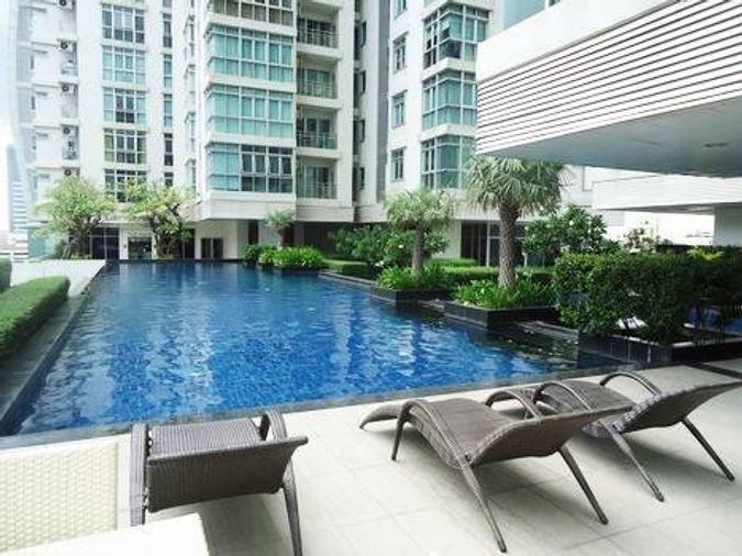 Urgent sale!! Nusasiri Grand 3 Bed 3 Bath 155sq.m Corner unit, Great location, Best Deal 087-907-4045