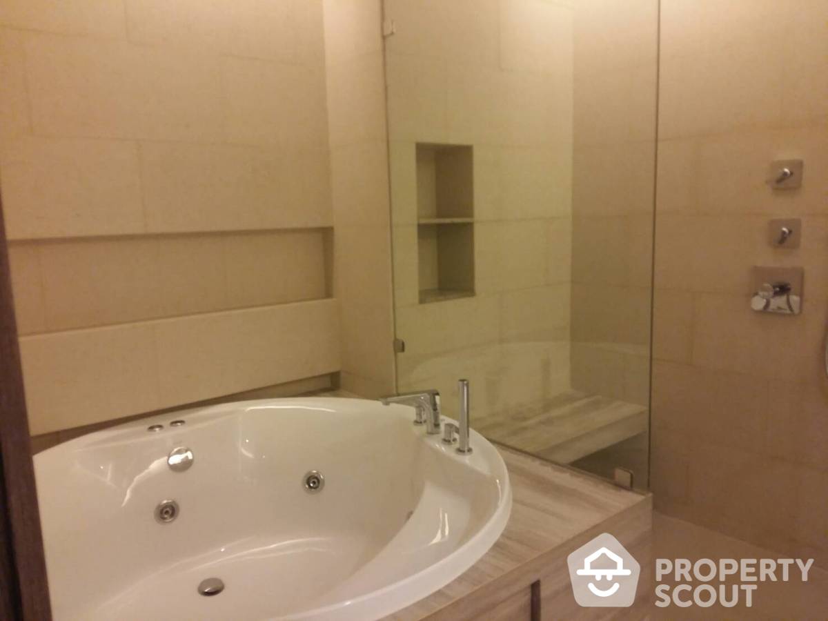 รูป คอนโด 2 นอน at Polo Park Condominium ใกล้ MRT ลุมพินี (ID 882268) - รูปที่ 3/6