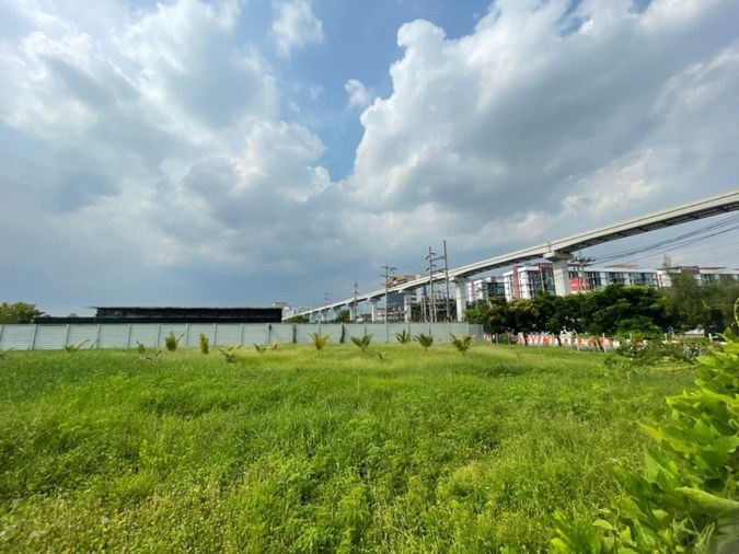 Land for sale, 1305 sq wah, Suan Luang