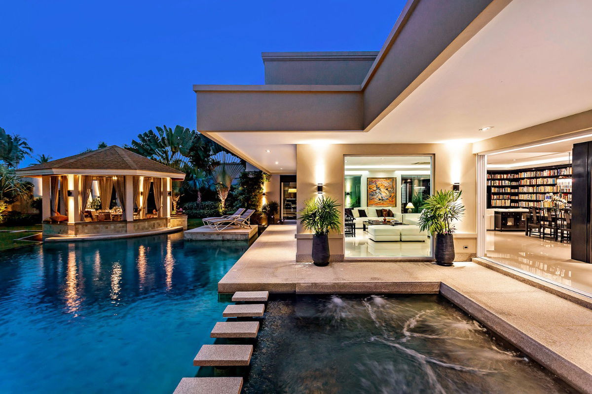 picture Private Pool Villa in Pattaya's most prestigious Mabprachan Lake   - 1/14
