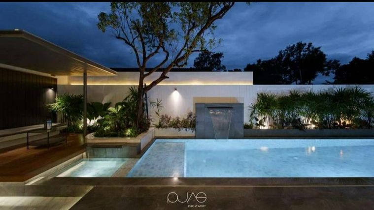 ขายพูลวิลล่า 4 ชั้น วิวดอยสุเทพแบบ 180 องศา ทำเลดีใกล้นิมมาน - SW000781