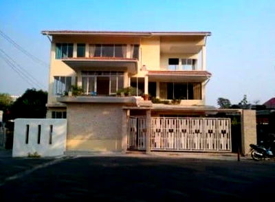 Houses for sale Bangkok :  House  Soi Wat In Banjong, Rama 3 Road, Soi 6.