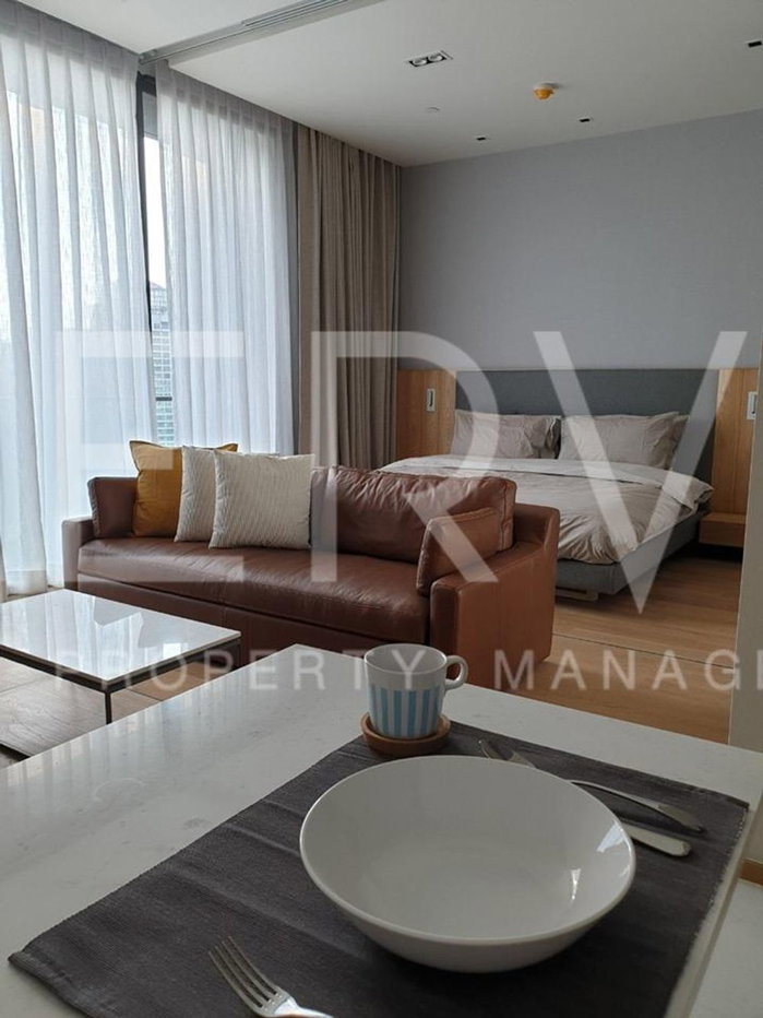รูป Studio with Partition 43 sq.m. High Fl. 20+ Luxury Class Condo Good Location BTS Thong Lo 250 m.-Beatniq Sukhumvit 32 (บีทนิค สุขุมวิท 32) - รูปที่ 4/5