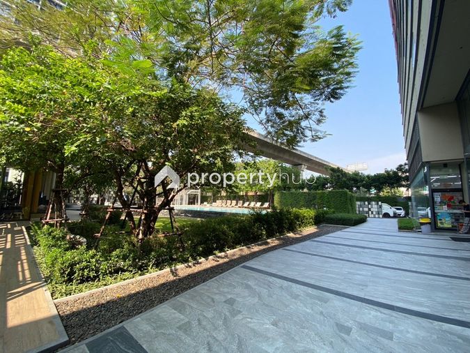 The Base Garden Rama 9