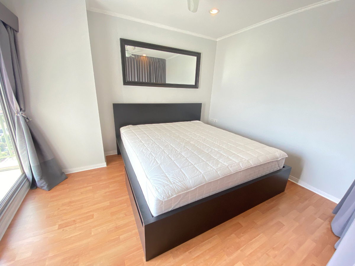 picture LP44200  Lumpini Ram44, 64 sqm. 14Fl. 2beds 20,000 baht Line : @p2nproperty - 7/19