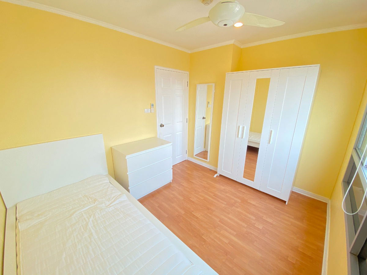 picture LP44200  Lumpini Ram44, 64 sqm. 14Fl. 2beds 20,000 baht Line : @p2nproperty - 13/19