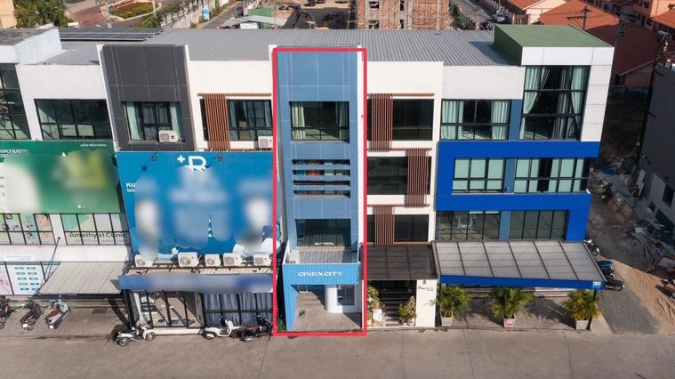 ขาย อาคารพาณิชย์ 3 ชั้นครึ่ง โครงการprime square ใกล้นิมมาน