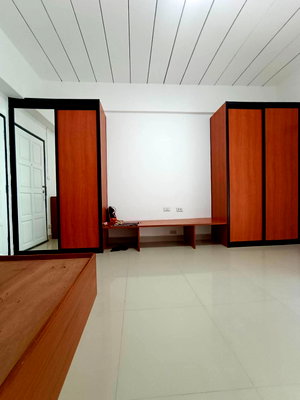Condos for rent Rajamangala University of Technology Krungthep : Metro place condomenium 26sqm, BTS Chong Nonsi  800m MRT Samyan 650m, just new renovate