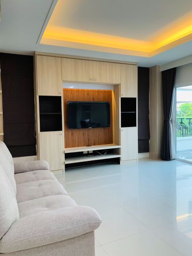 ให้เช่าบ้านเดี่ยว 3 ห้องนอน 340 ตร.ม. 55 ตร.ว. เนอวานา สาทร