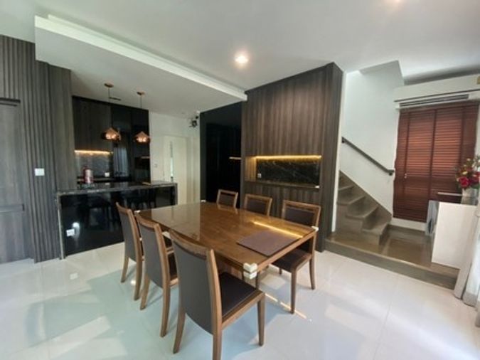 ขายบ้านเดี่ยว 5 ห้องนอน 185 ตร.ม. 90 ตร.ว. มัณฑนา อ่อนนุช - วงแหวน 5