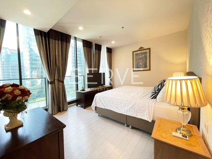 รูปภาพ 🔥65K🔥 Corner Unit 2 Beds 80.14 sq.m. Modern Style High Fl. 10+ Perfect Location BTS Phloen Chit at Noble Ploenchit Condo / For Rent