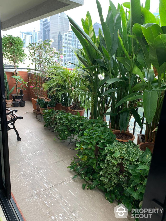 picture 3-BR Condo at Kiarti Thanee City Mansion Condominium near MRT Phetchaburi (ID 399894) - 5/16