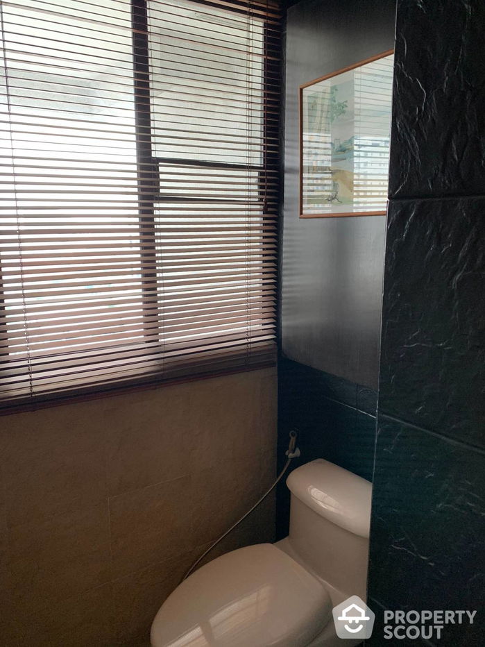 picture 3-BR Condo at Kiarti Thanee City Mansion Condominium near MRT Phetchaburi (ID 399894) - 16/16