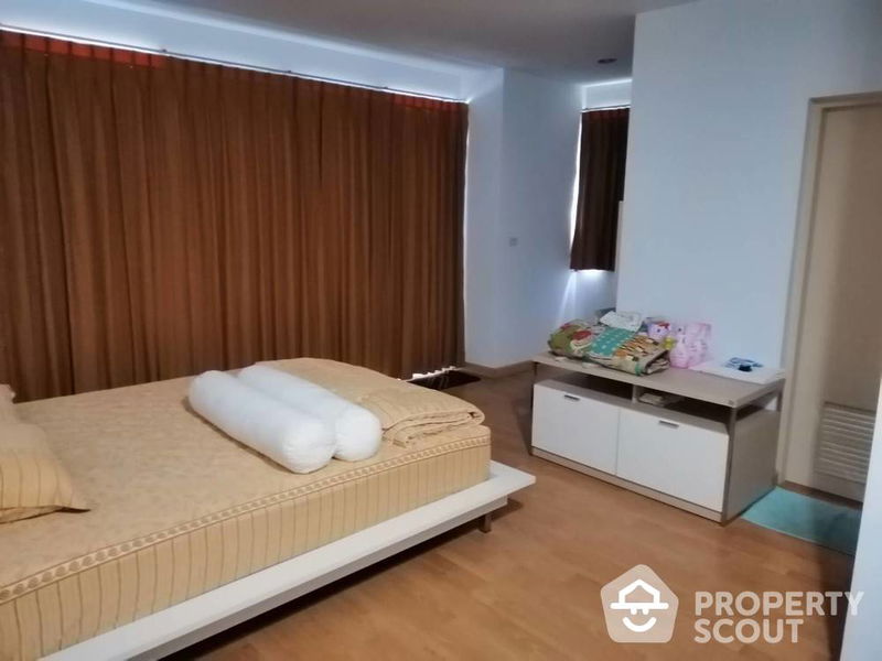 Condos for rent : 2-BR Condo at St. Louis Grand Terrace near BTS Chong Nonsi (ID 357119)