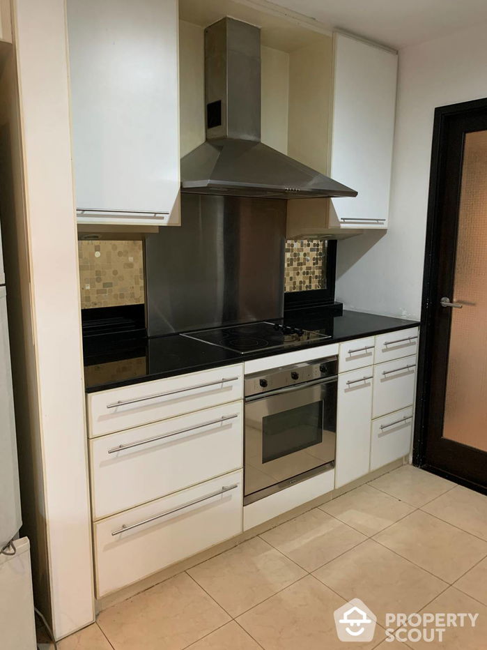 picture 3-BR Condo at Kiarti Thanee City Mansion Condominium near MRT Phetchaburi (ID 399894) - 9/16