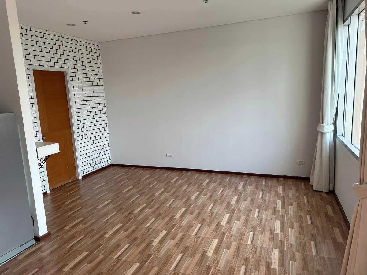 รูป ขายคอนโด วิลล่า สาทร / VILLA SATHORN (E021)  👉id line : @condo88 - รูปที่ 1/23